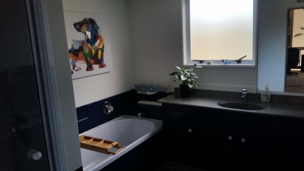 כרייסטצ'רץ' Berni'S Boutique Bnb מראה חיצוני תמונה