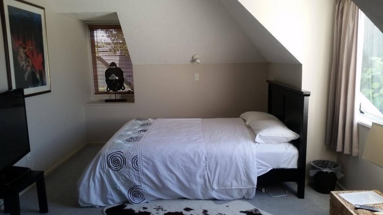 כרייסטצ'רץ' Berni'S Boutique Bnb מראה חיצוני תמונה