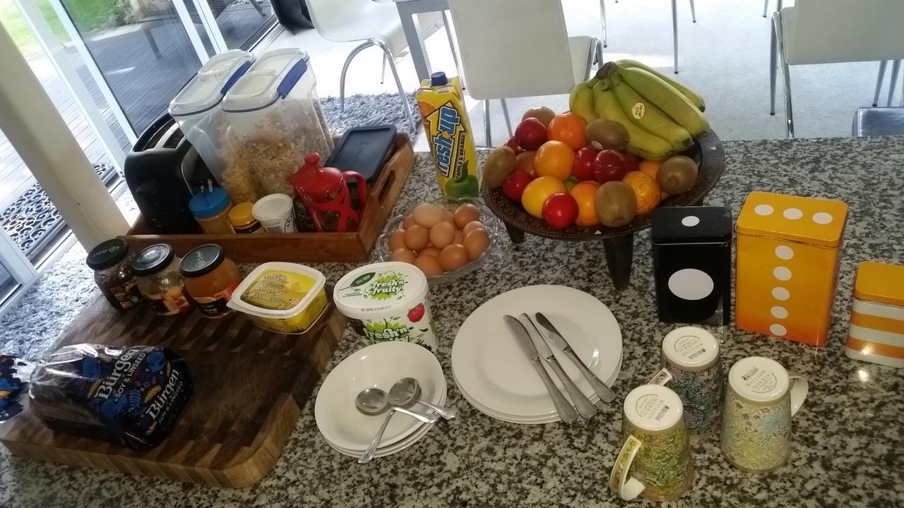 כרייסטצ'רץ' Berni'S Boutique Bnb מראה חיצוני תמונה